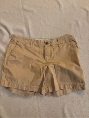 Old Navy Tan Women's Bermuda Shorts